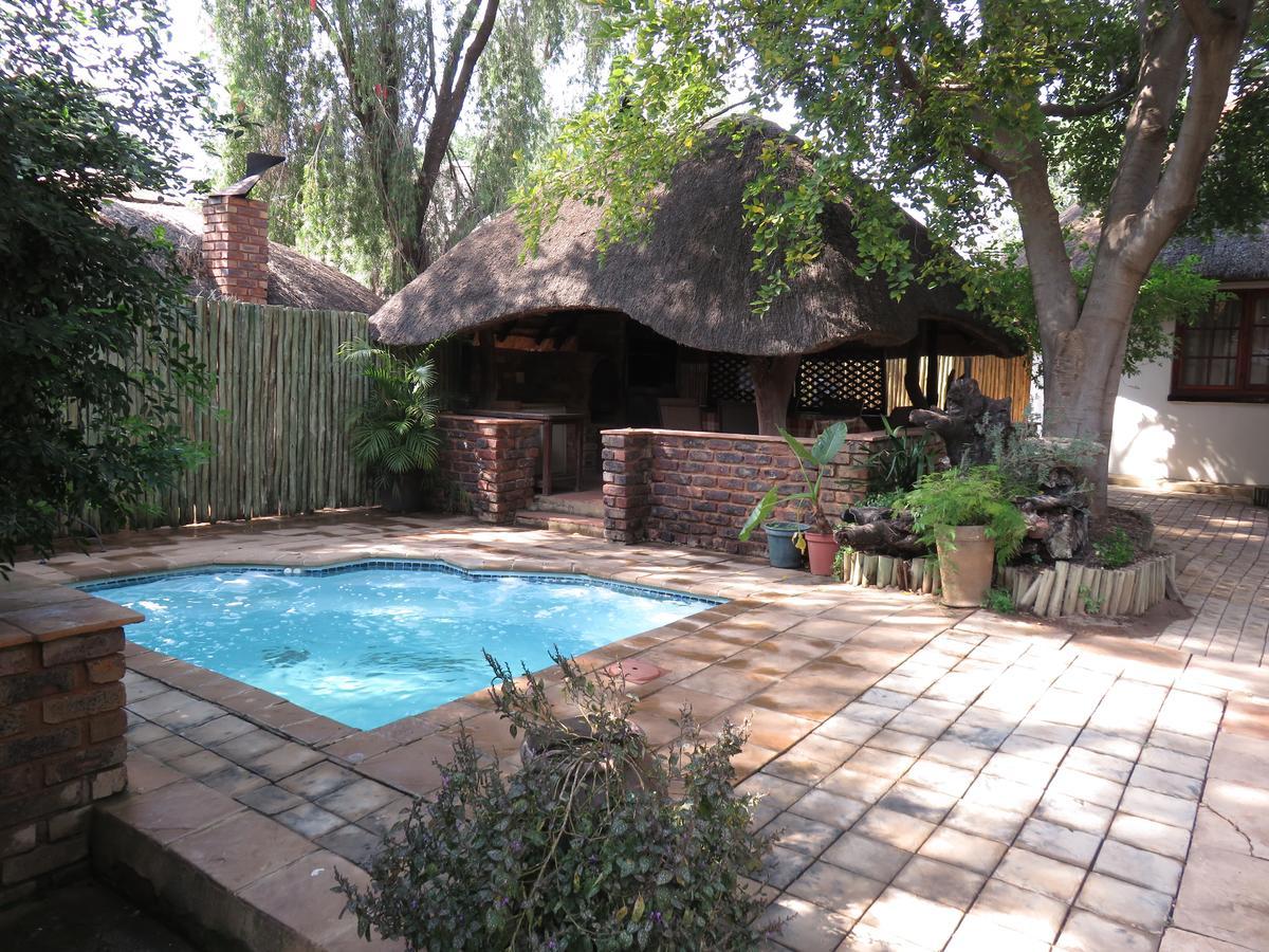Meerhof Lodge Hartbeespoort Exterior foto
