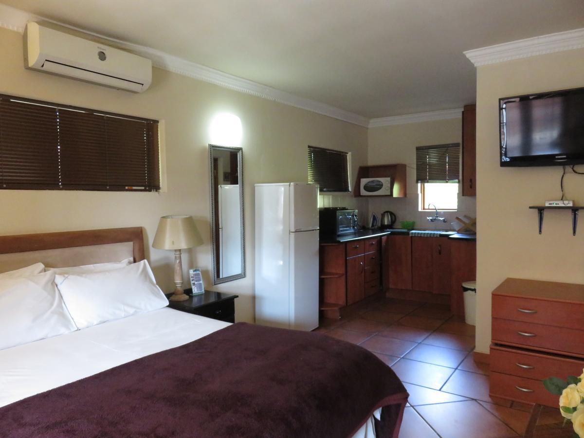 Meerhof Lodge Hartbeespoort Exterior foto